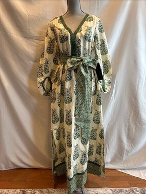 Tuckernuck Jade Terrace Cotton Linen Rollins Dress in Green Paisley